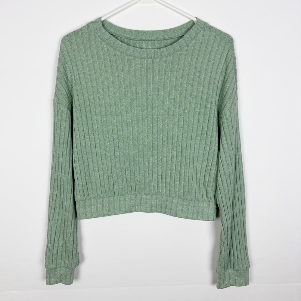 Gilly Hicks Hollister Dream-worthy Top
Soft Ribbed Long Sleeve Green Size Small